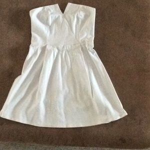 White strapless dress